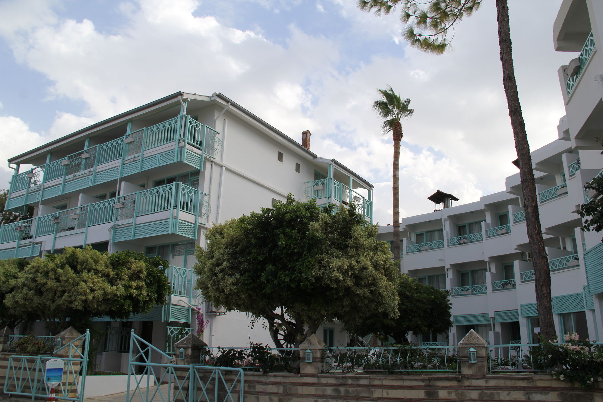 Side Kleopatra Hotel Bagian luar foto